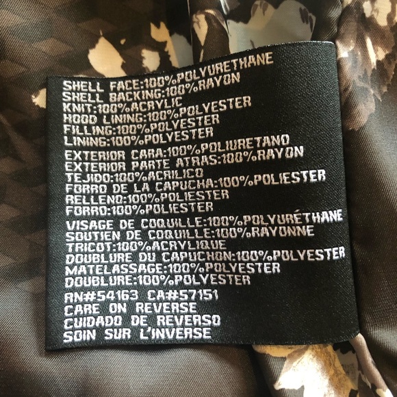 Guess dark brown hooded jacket. Size medium - Picture 8 of 11